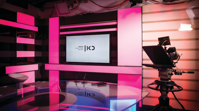 אולפן הטלוויזיה של התאגיד (צילום: מרים אלסטר)
