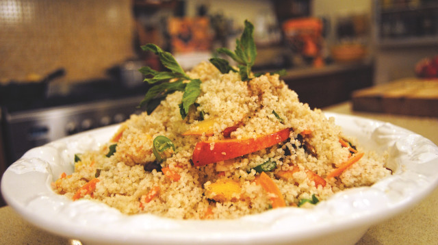 סלט קוסקוס (צילום: פסקל פרץ רובין)