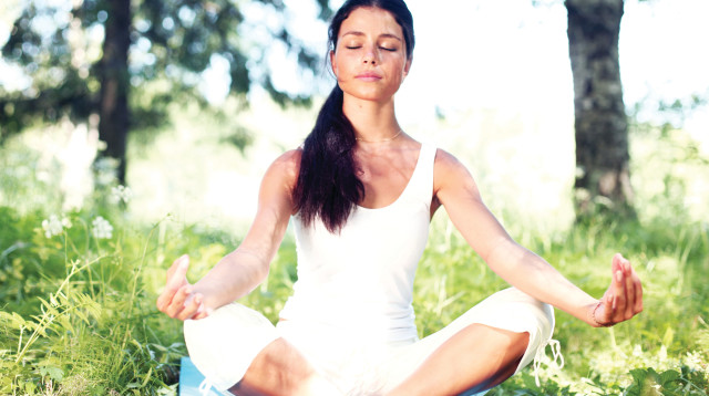 יוגה (צילום: אינג אימג')