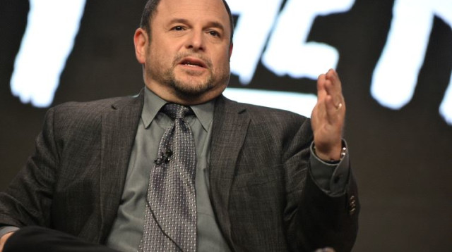 מאיים בתביעה. ג'ייסון אלכסנדר (צילום: AFP)