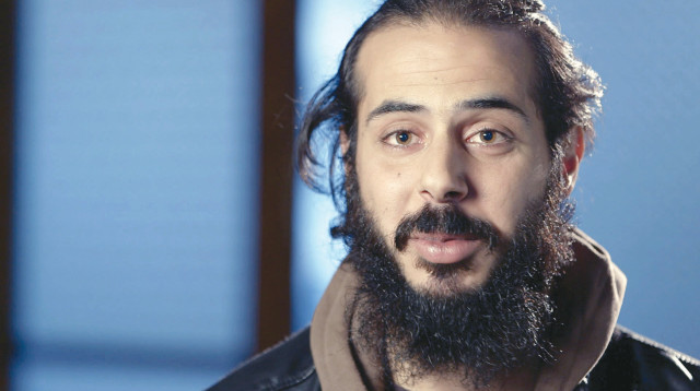 רועי חסן מתוך “ח“י שיחות עם ערסים“ (צילום: הוט,יח"צ)