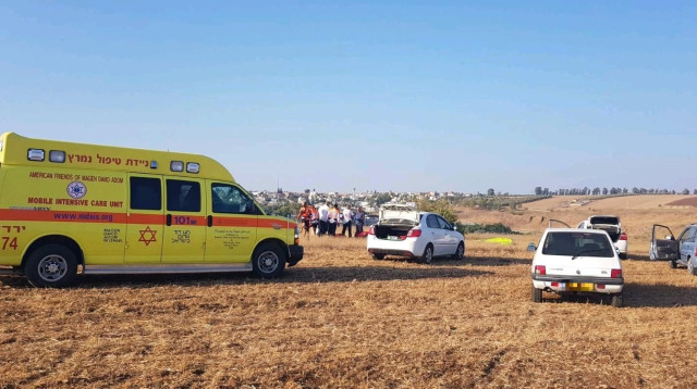 צנחן התרסק בגליל התחתון (צילום: מד"א)