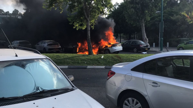 פיצוץ רכב, אילוסטרציה (צילום: איחוד הצלה כרמל)