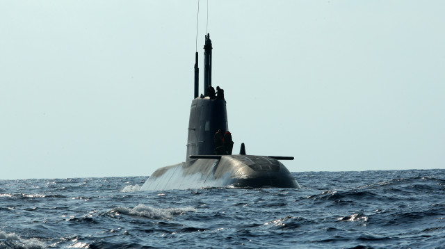 צוללת בחיפה (צילום: פלאש 90)