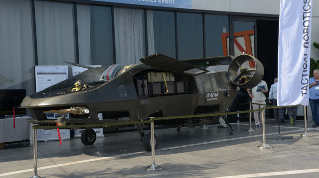 תערוכת הכלים הבלתי מאוישים (צילום: ליאת מנדל)