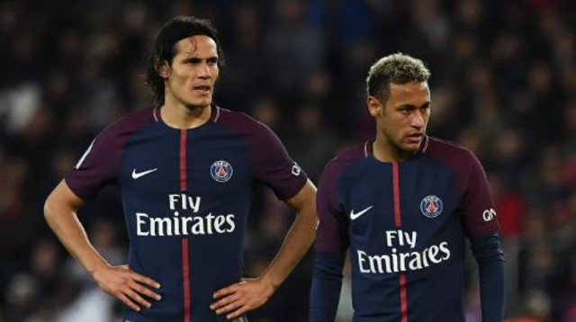 ניימאר ואדינסון קבאני (צילום: AFP)