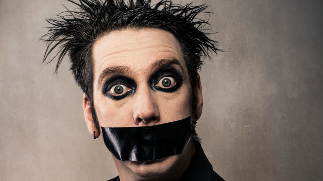 טייפ פייס - Tape face (צילום: יח"צ)