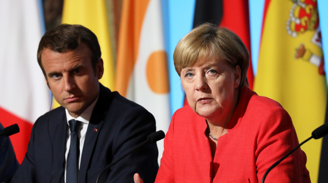 עמנואל מקרון ואנגלה מרקל (צילום: AFP)
