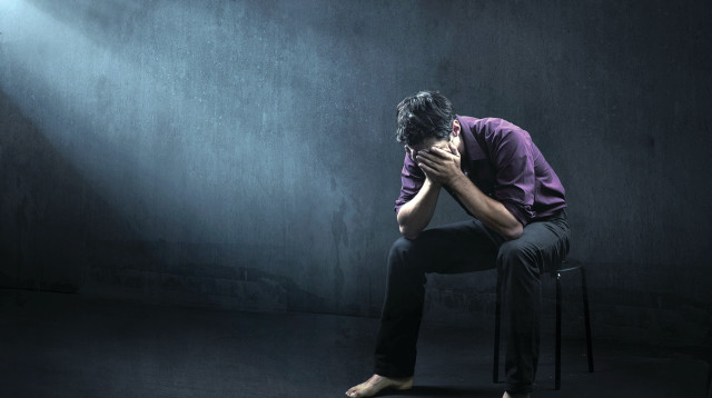 אדם בדיכאון, צילום אילוסטרציה (צילום: אינג אימג')