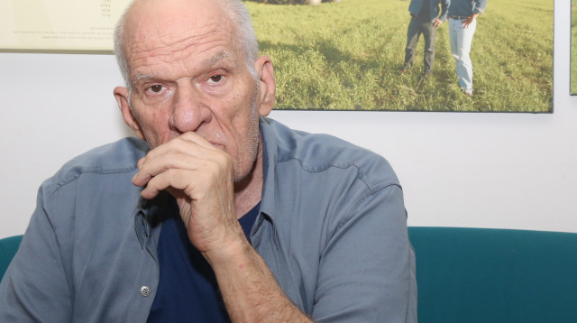 אמנון ברנזון (צילום: מירי צחי)