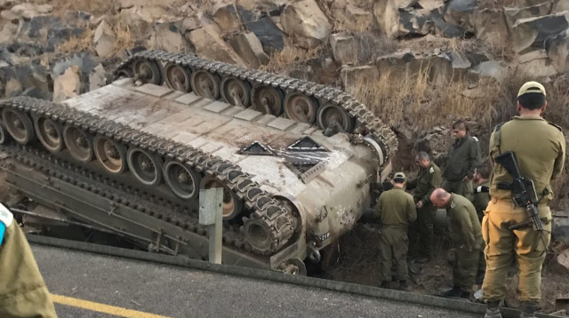התהפכות תומ"ת, תאונת אימונים ברמת הגולן (צילום: ערן אליאני, מבצעי פיקוד צפון)