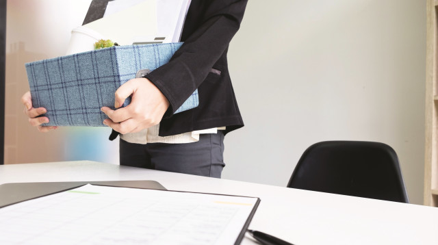 פיטורים ממקום עבודה (צילום: אינגאימג)