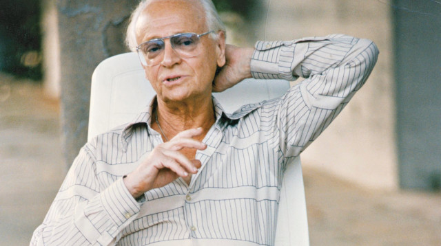 אפרים קישון (צילום: ראובן קסטרו)