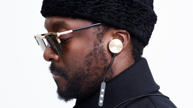 וויל אי אם לובש את האוזניות (צילום: יח"צ)