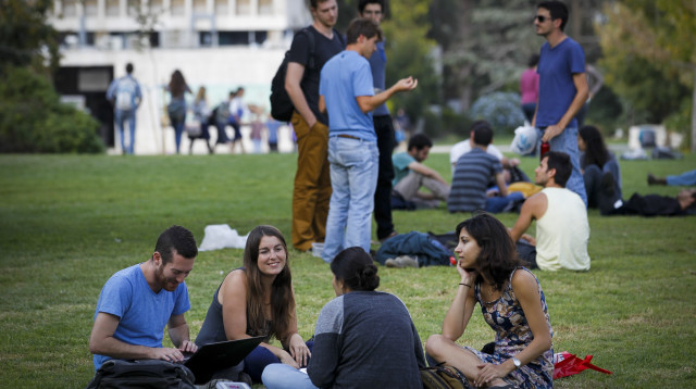 סטודנטים (צילום: מרים אלסטר, פלאש 90)