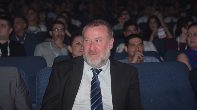 אביחי מנדלבליט (צילום: אבשלום ששוני)