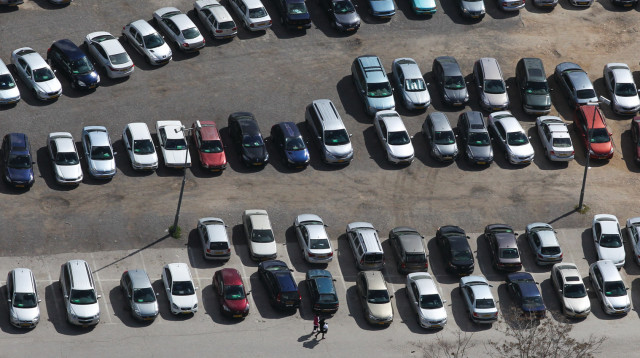 מגרש חניה (צילום: נתי שוחט, פלאש 90)