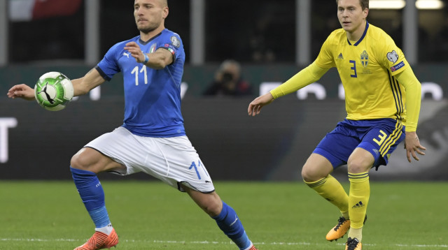 איטליה מול שבדיה (צילום: AFP)