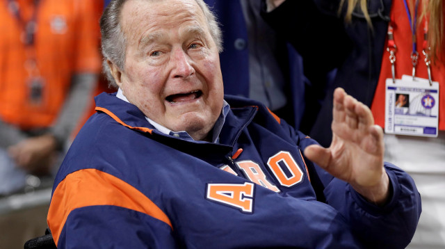 ג'ורג' בוש האב  (צילום: רויטרס)