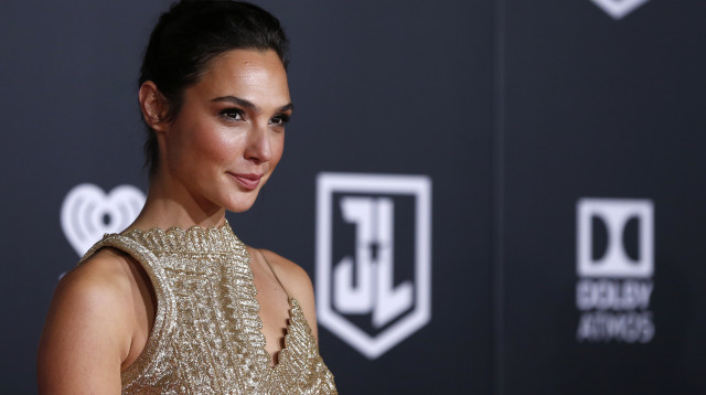 גל גדות (צילום: רויטרס)