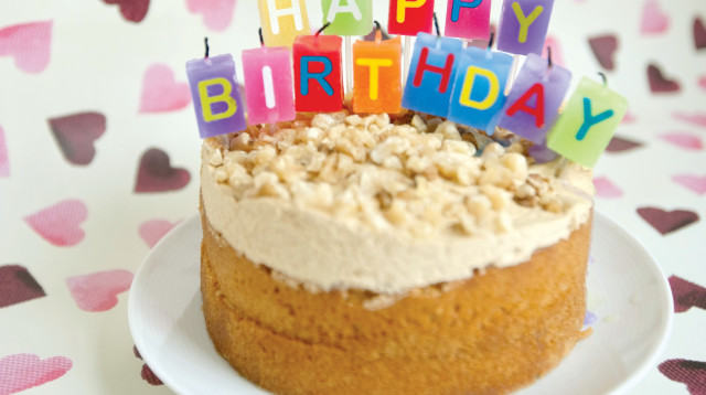 עוגת יום הולדת (צילום: אינג אימג')
