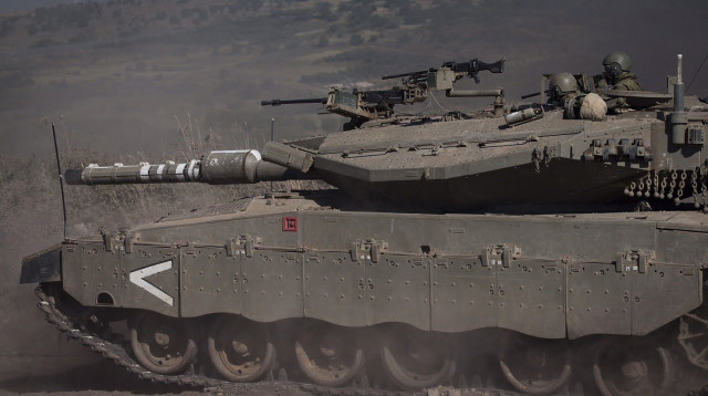 טנק של צה"ל ברמת הגולן (צילום: באסל עווידאת, פלאש 90)