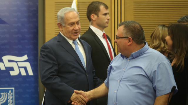 בנימין נתניהו ודוד ביטן  (צילום: מרק ישראל סלם)