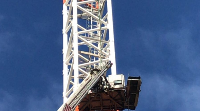 מנוף (עגורן)  (צילום: דוברות כבאות והצלה)