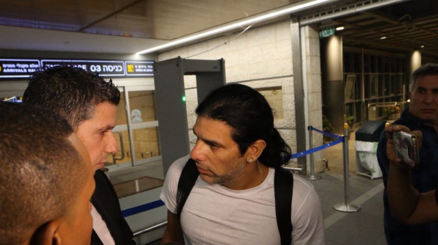 אסי בן מוש  (צילום: אבשלום ששוני)