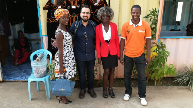 יניר קוזין בקמרון (צילום: יניר קוזין)