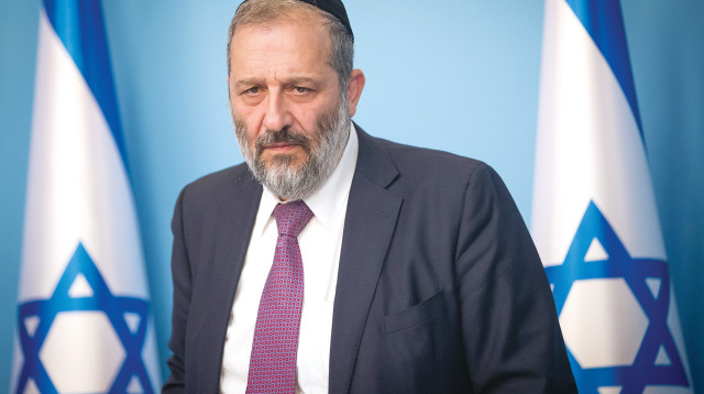 אריה דרעי (צילום: יונתן זינדל, פלאש 90)