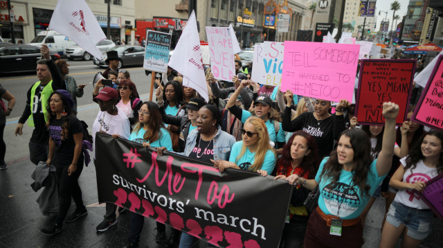 קמפיין Meetoo# נשים מפגינות (צילום: רויטרס)