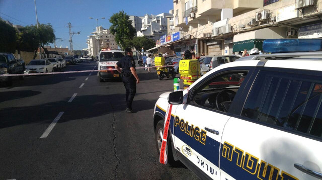 ניידת משטרה, ארכיון (צילום: דוברות מד"א)