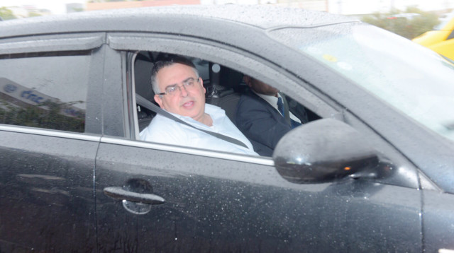 דוד ביטן מגיע לחקירה השנייה בלהב (צילום: אבשלום ששוני)