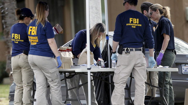 סוכני FBI (צילום: רויטרס)