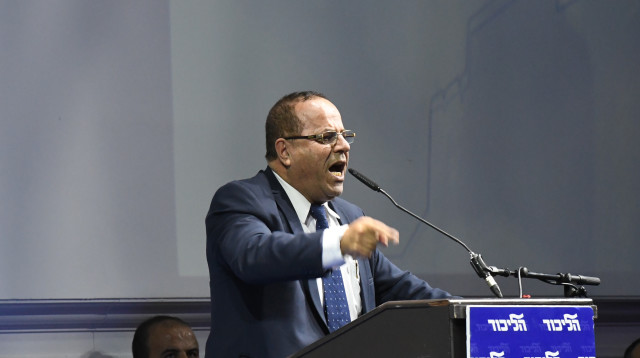 איוב קרא (צילום: אבשלום ששוני)