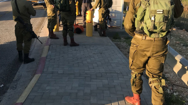 ניסיון פיגוע דקירה, סמוך לשילה (צילום: שלמה מתתיהו, TPS)