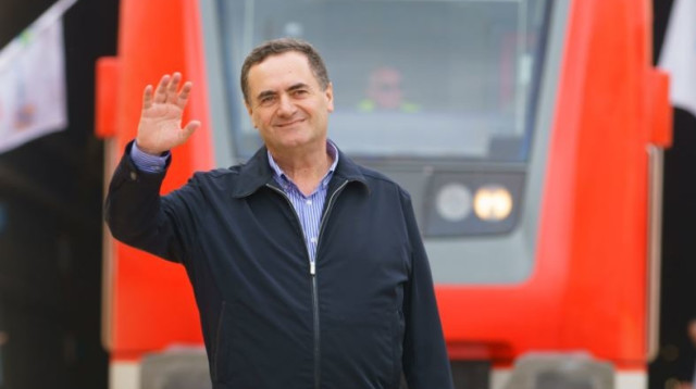 ישראל כץ  (צילום: באזל עווידאת, פלאש 90)