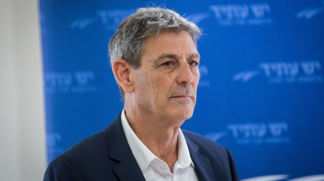 רם בן ברק  (צילום: יונתן זינדל, פלאש 90)