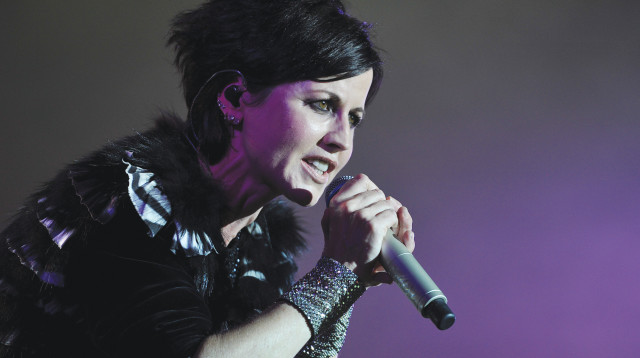 000_CX8JI סולנית הקרנבריז דולורס או'רויירדן צילום איי אף פי (צילום: AFP)