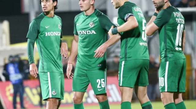 שחקני מכבי חיפה (צילום: דני מירון)