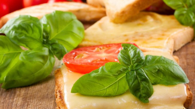 גבינה צהובה (צילום: ingimage ASAP)