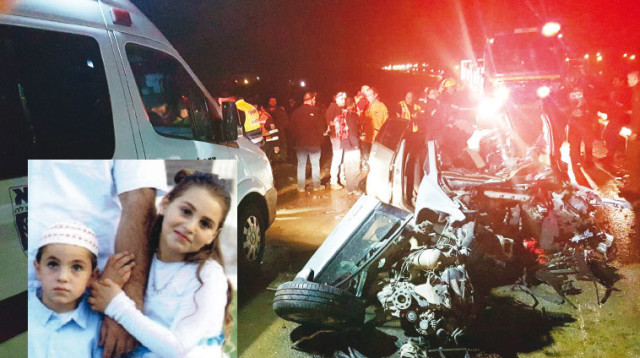 זירת התאונה של משפחת ליפניק בכביש 557, לפני כשבוע וחצי, בתמונה הקטנה: רואי (משמאל) ואורי ליפניק ז"ל  (צילום: דוברות זק"א,באדיבות המשפחה)