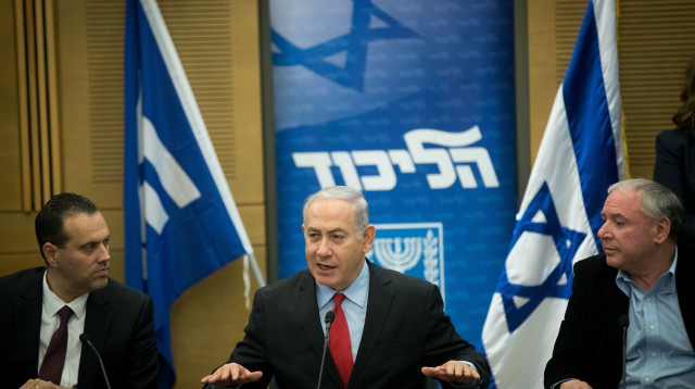 דוד אמסלם, בנימין נתניהו, מיקי זוהר (צילום: יונתן זינדל, פלאש 90)