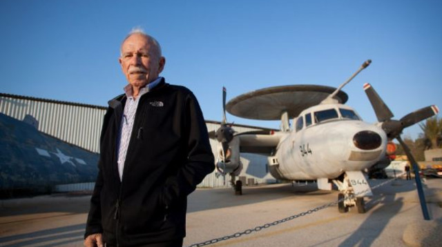 יעקב טרנר במוזיאון חיל האוויר (צילום: רענן כהן)