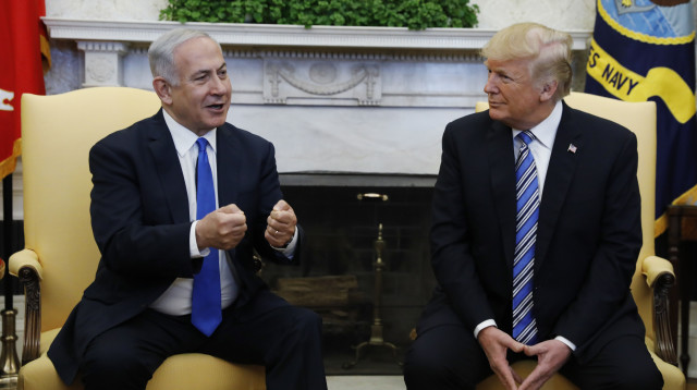 דונלד טראמפ ובנימין נתניהו בבית הלבן (צילום: רויטרס)