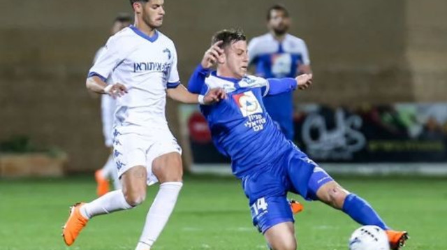 כרטיס אדום טיפשי. רייכרט (צילום: מאור אלקסלסי)