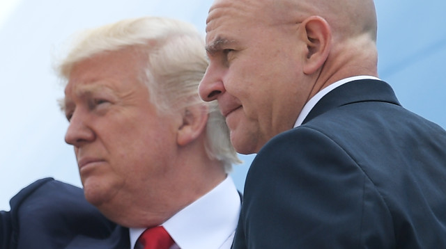 הרברט מקמאסטר, דונלד טראמפ (צילום: AFP)