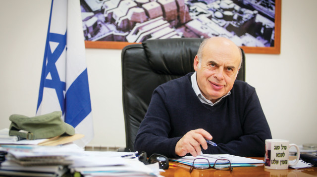 נתן שרנסקי (צילום: מרק ישראל סלם)