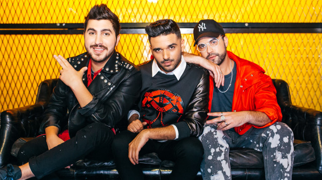 חן אהרוני והאולטראס (צילום: יוסי מאמיה)